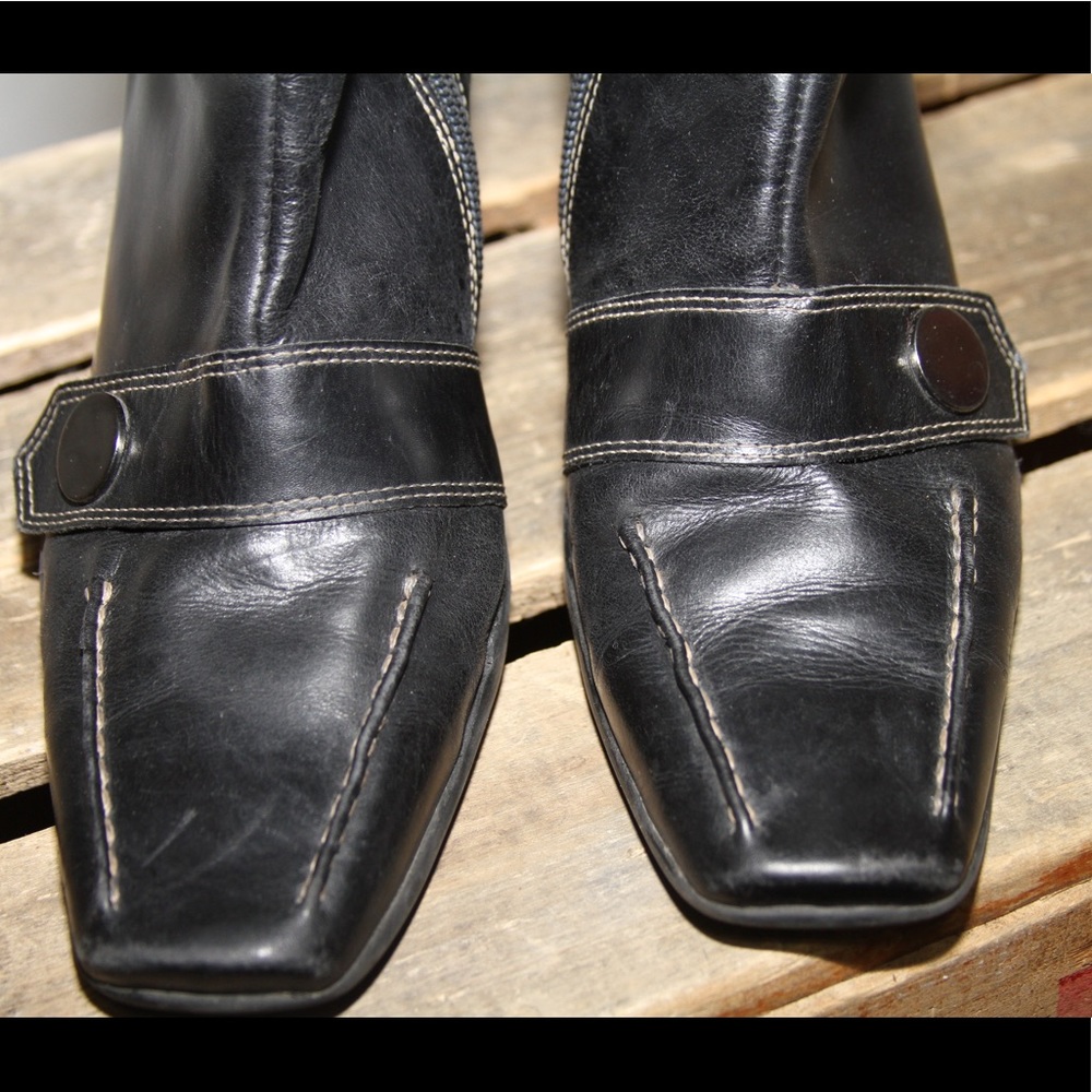 AEROSOLES BLACK FANCY SQUARE TOE BOOTIES